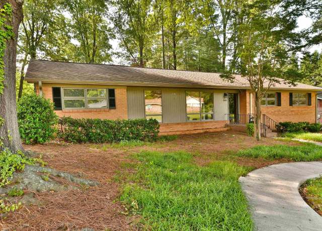Property at 200 Lavonne Ave, Easley, SC 29642, 3 beds, 2 baths