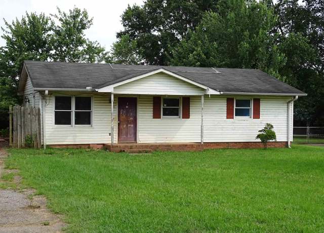 Property at 218 Wingo Rd, Wellford, SC 29385, 3 beds, 1.5 baths