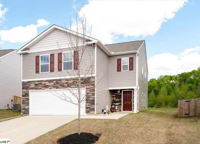 Property at 216 Bonifay Dr, Fountain Inn, SC 29644, 4 beds, 2.5 baths