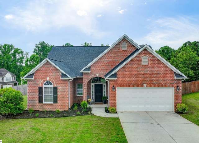 Property at 160 Spirit Mountain Ln, Easley, SC 29642, 3 beds, 2 baths