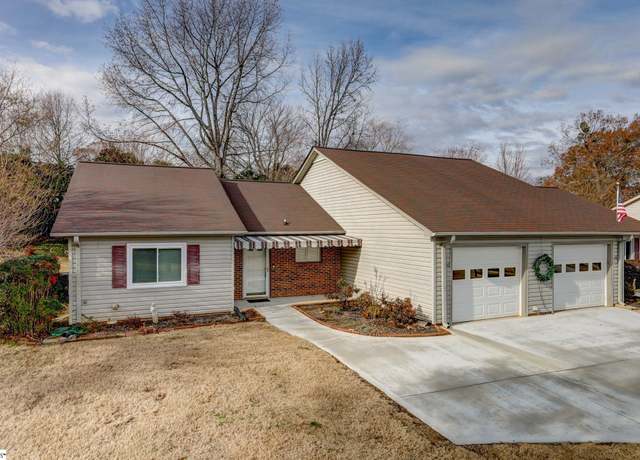 Property at 116 N Woodgreen Way, Greenville, SC 29615, 2 beds, 2 baths