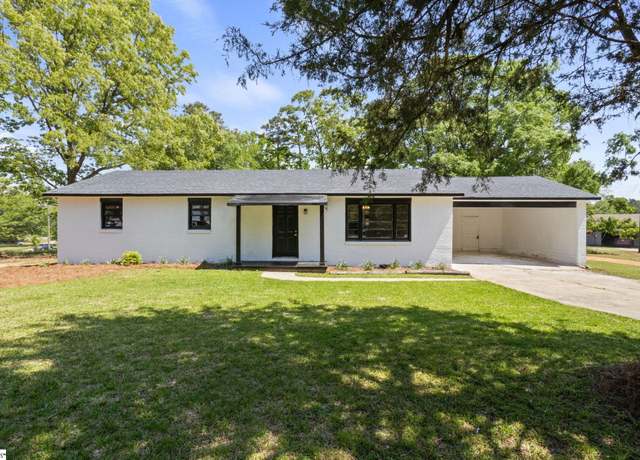 Property at 314 Cotton Dr, Spartanburg, SC 29307-1102, 3 beds, 2 baths