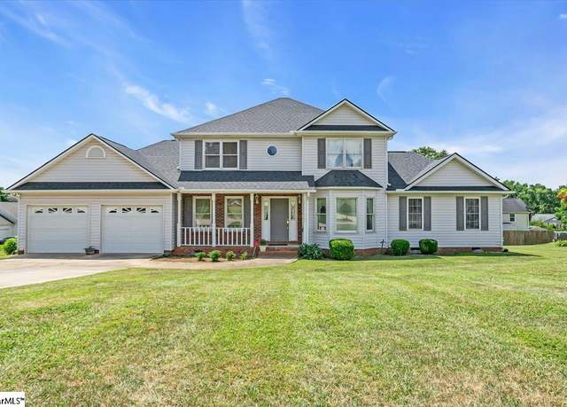 Property at 1 Foxwood Ct, Simpsonville, SC 29680, 4 beds, 3.5 baths