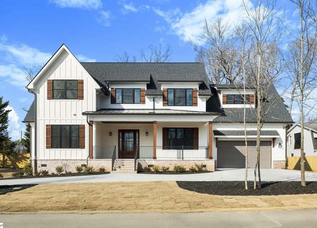 Property at 1 Mapleton Dr, Greenville, SC 29607, 5 beds, 3.5 baths
