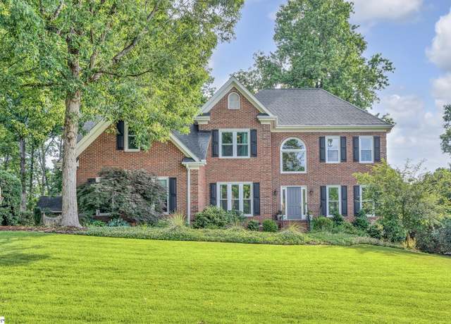 Property at 204 Beckworth Dr, Taylors, SC 29687, 4 beds, 3 baths