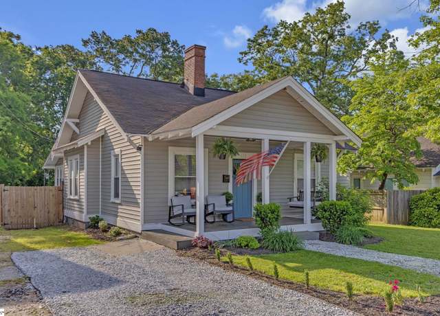 Property at 113 Sumner St, Greenville, SC 29601-3228, 3 beds, 2 baths