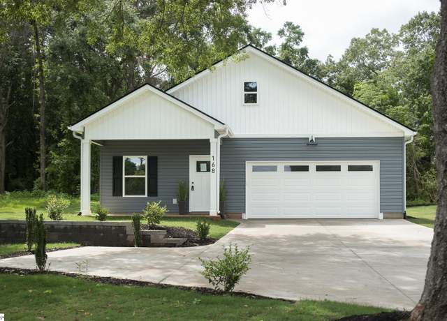 Property at 168 Dunbar St, Wellford, SC 29385, 3 beds, 2 baths
