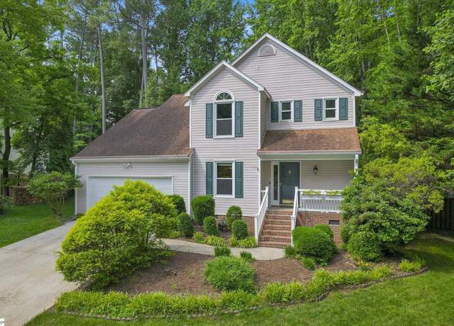 Property at 411 Wild Horse Creek Dr, Simpsonville, SC 29680, 4 beds, 2.5 baths