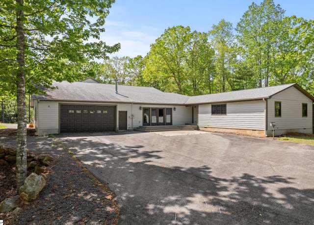 Property at 181 Cherokee Hill Ridge Rd, Pickens, SC 29671, 7 beds, 5.5 baths