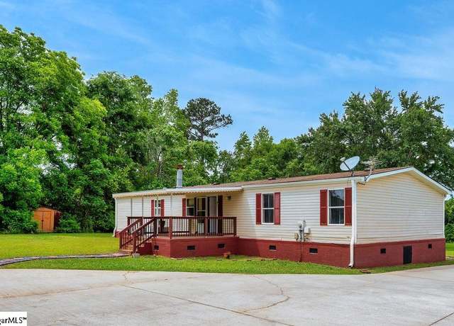 Property at 118 E Scotch Cross Rd, Greenwood, SC 29646, 4 beds, 2 baths
