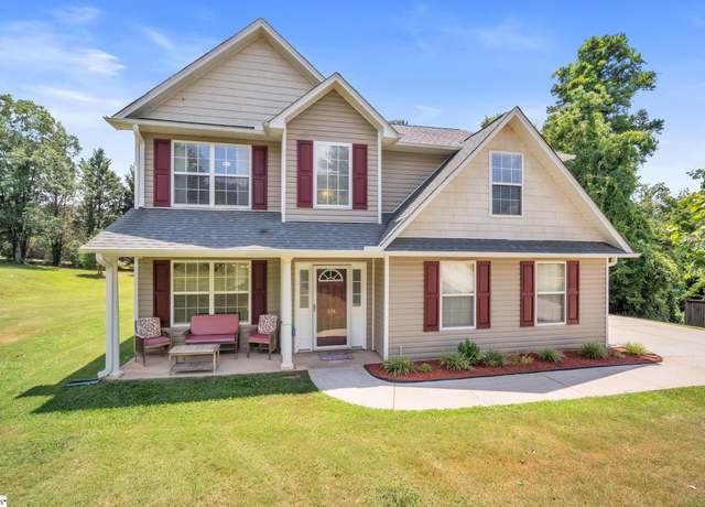 Property at 104 Teal Ct, Easley, SC 29642-8282, 5 beds, 2.5 baths