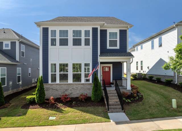 Property at 28 Elmsley Rd, Greenville, SC 29607, 4 beds, 3.5 baths