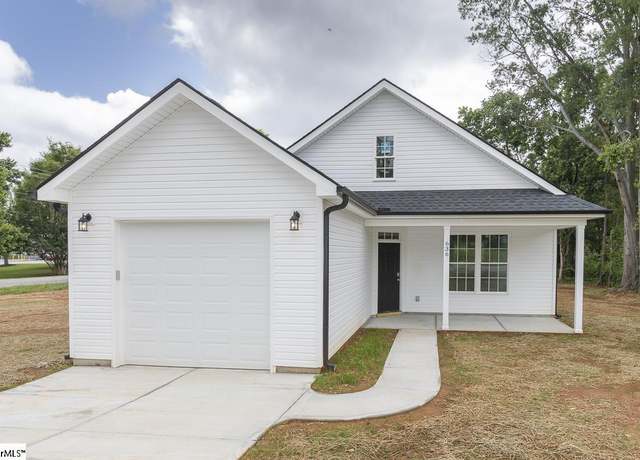 Property at 636 Jasmin Dr, Anderson, SC 29626, 3 beds, 2 baths