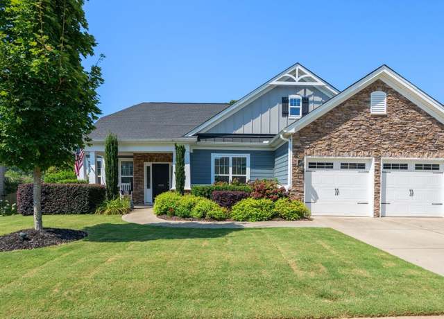 Property at 408 Chillingham Ct, Fountain Inn, SC 29644, 4 beds, 3.5 baths