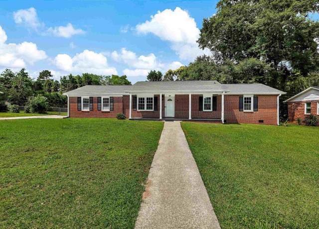 Property at 2305 Poplar Ln, Anderson, SC 29621, 3 beds, 2 baths