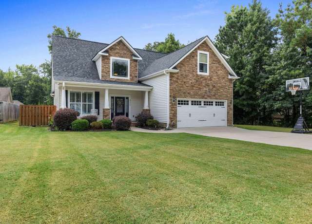 Property at 411 W Sundance Dr, Easley, SC 29642, 4 beds, 2.5 baths
