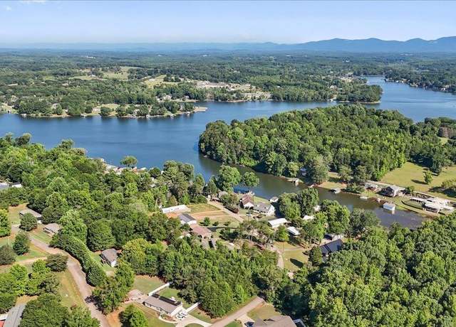 Property at 29 Lake Front Cir, Lyman, SC 29365