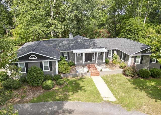 Property at 1057 Country Club Rd, Pickens, SC 29671, 3 beds, 3 baths