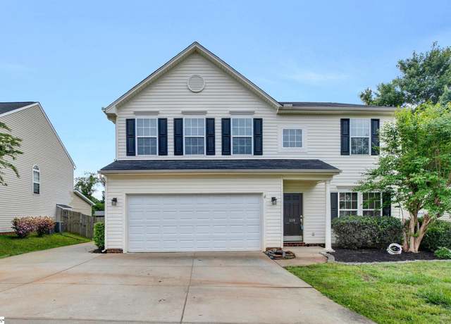 Property at 139 Castleton Cir, Boiling Springs, SC 29316, 4 beds, 2.5 baths