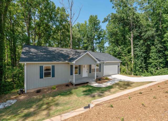 Property at 200 Hillbrook Rd, Taylors, SC 29687, 4 beds, 3 baths