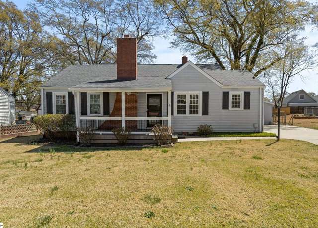Property at 103 Mount Pleasant Ave, Greenville, SC 29617, 3 beds, 2 baths