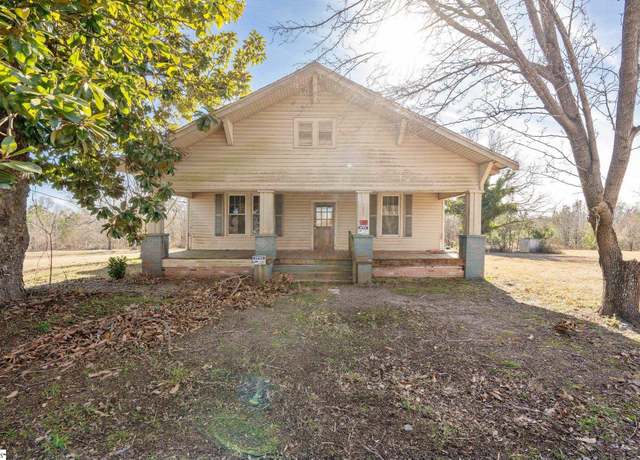 Property at 5838 Highway 92, Enoree, SC 29335, 3 beds, 1 bath
