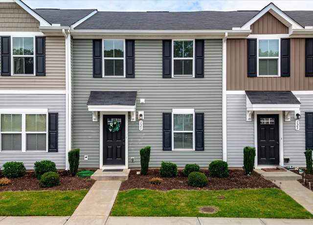 Property at 121 Fernside Ct, Greenville, SC 29617, 3 beds, 2.5 baths