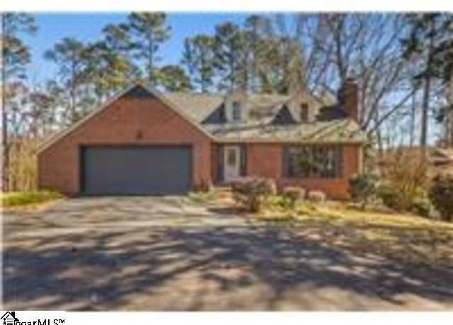Property at 1003 Summer Pl, Anderson, SC 29621, 4 beds, 3.5 baths