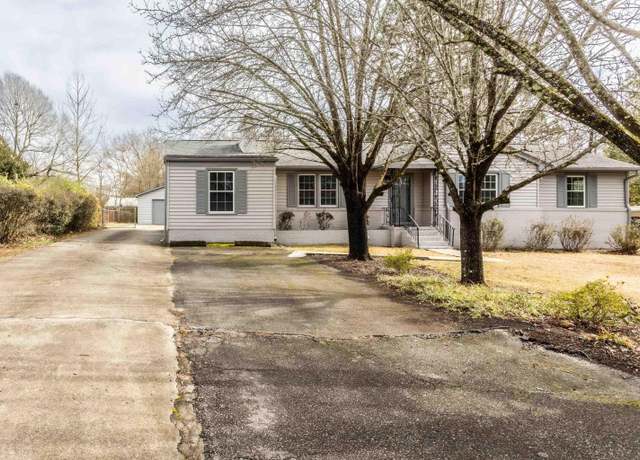 Property at 107 Chasta Ave, Greenville, SC 29615, 3 beds, 2 baths