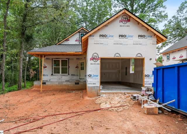 Property at 209 Carswell Dr, Anderson, SC 29624, 3 beds, 2 baths