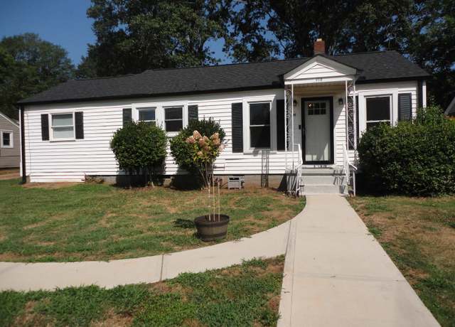 Property at 405 Perry Rd, Greenville, SC 29609, 3 beds, 2 baths