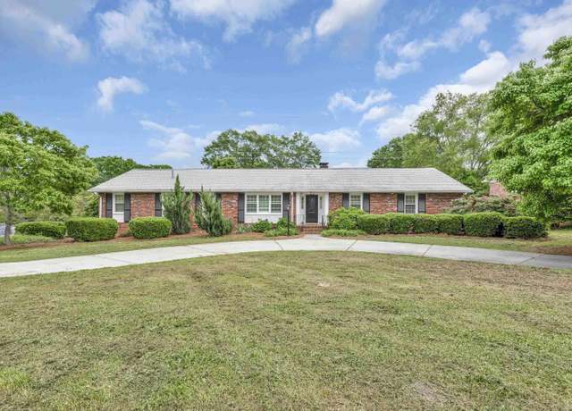 Property at 308 Leyswood Dr, Greenville, SC 29615, 3 beds, 2 baths