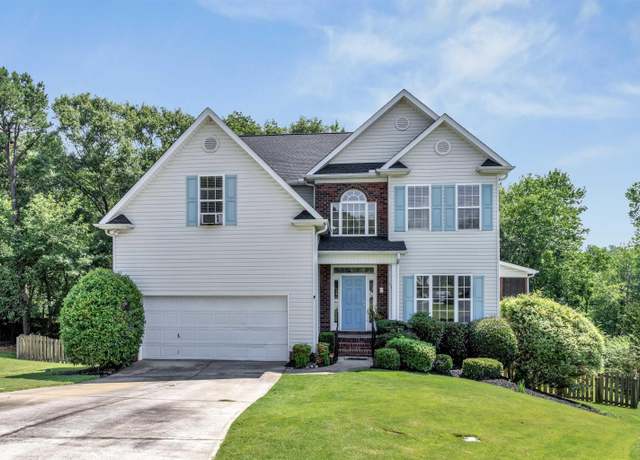 Property at 108 Sandtrap Ct, Greenville, SC 29609, 5 beds, 3 baths
