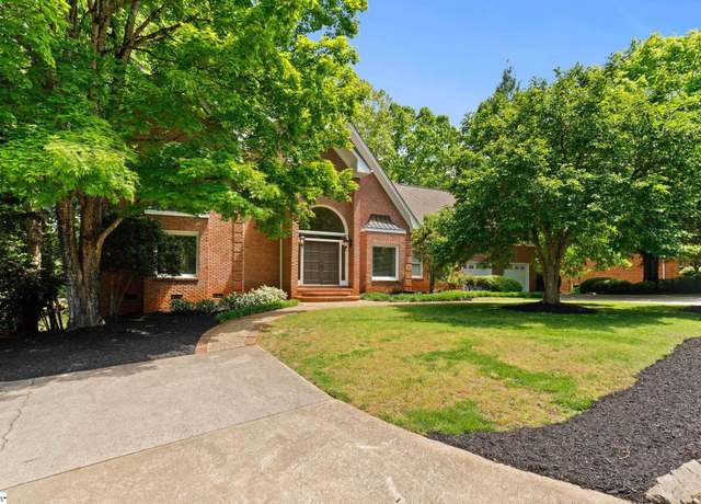 Property at 103 Greenleaf Ln, Easley, SC 29642, 5 beds, 4.5 baths