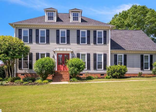 Property at 320 Chenoweth Dr, Simpsonville, SC 29681-4635, 4 beds, 3 baths