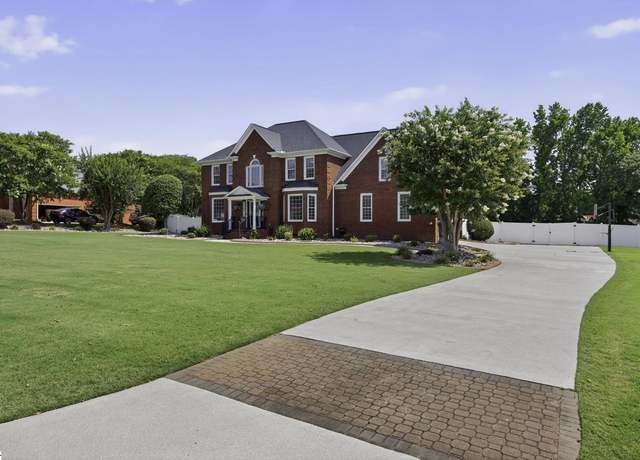Property at 509 Wentworth Farm Cir, Boiling Springs, SC 29316, 4 beds, 2.5 baths