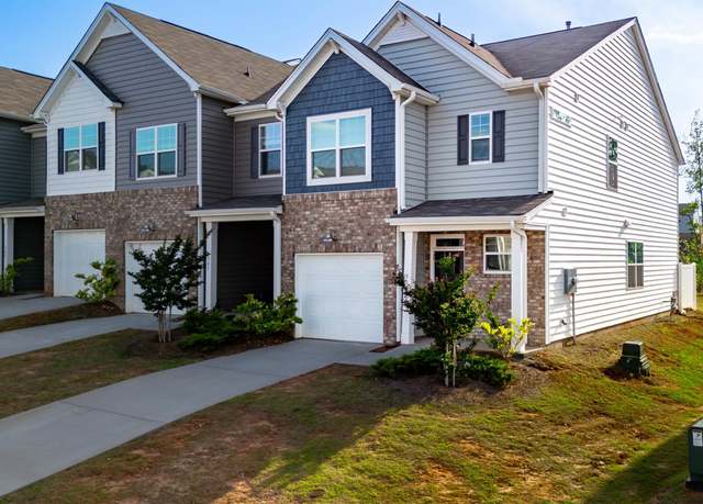 Property at 309 E Compass Way, Easley, SC 29640, 3 beds, 2.5 baths