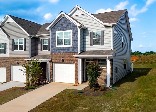 Property at 312 E Compass Way, Easley, SC 29640, 3 beds, 2.5 baths