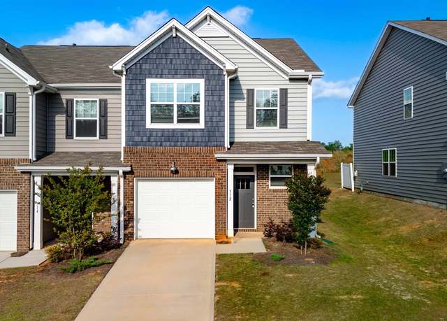 Property at 312 E Compass Way, Easley, SC 29640, 3 beds, 2.5 baths
