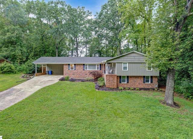 Property at 517 Kenilworth Dr, Greenville, SC 29615, 4 beds, 2 baths