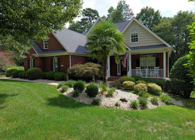 Property at 272 Antrim Ave, Moore, SC 29369, 4 beds, 3 baths