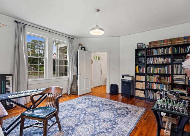 Property at 104 Smythe St, Greenville, SC 29611, 5 beds, 2 baths