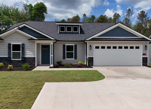 Property at 1306 Fairview Rd, Gaffney, SC 29341, 3 beds, 2 baths