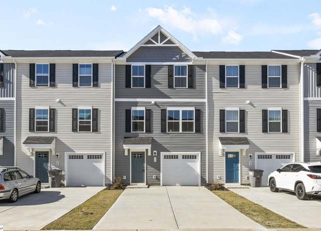 Property at 32 Verdant Leaf Way, Greenville, SC 29617, 3 beds, 2.5 baths