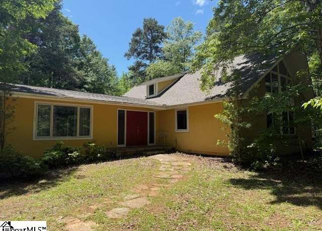 Property at 1100 Little Texas Rd, Travelers Rest, SC 29690, 4 beds, 2 baths