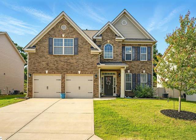 Property at 636 Highgarden Ln, Boiling Springs, SC 29316, 5 beds, 3 baths