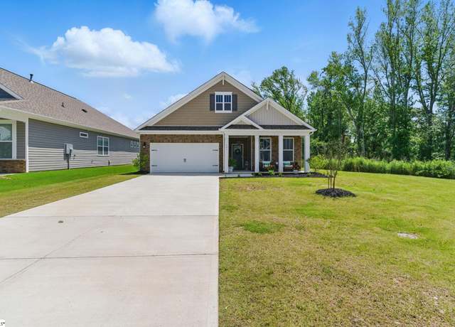 Property at 241 Dodd Trl, Greenville, SC 29605, 4 beds, 3 baths