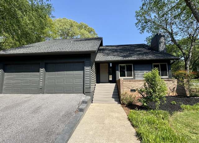 Property at 913 Berkeley Dr, Clemson, SC 29631, 3 beds, 2 baths