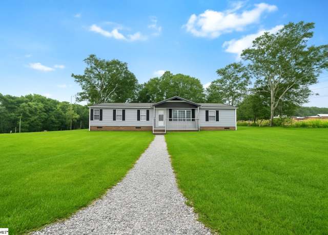 Property at 2807 Airline Rd, Anderson, SC 29624, 3 beds, 2 baths