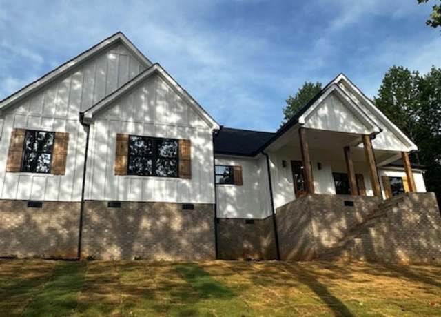 Property at 304 Stardust Ln, Seneca, SC 29672, 3 beds, 2.5 baths